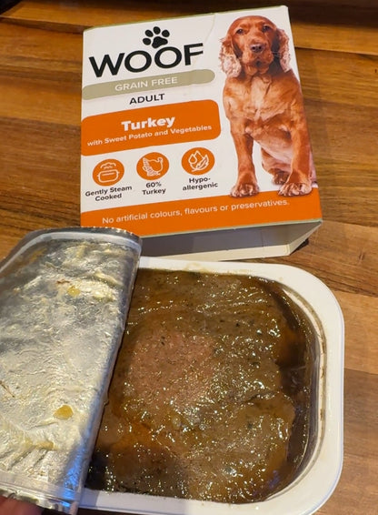 Woof Signature Collection Wet Food Tray - various flavours